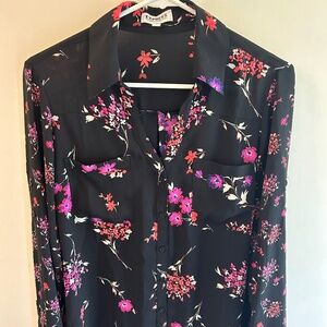 Express 'The Portfino Shirt' Women's Blouse Size Medium Black and Floral